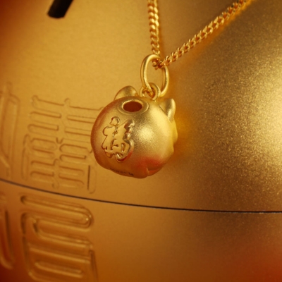 皇家纳福招财金猪