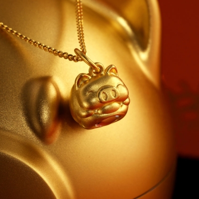 皇家纳福招财金猪